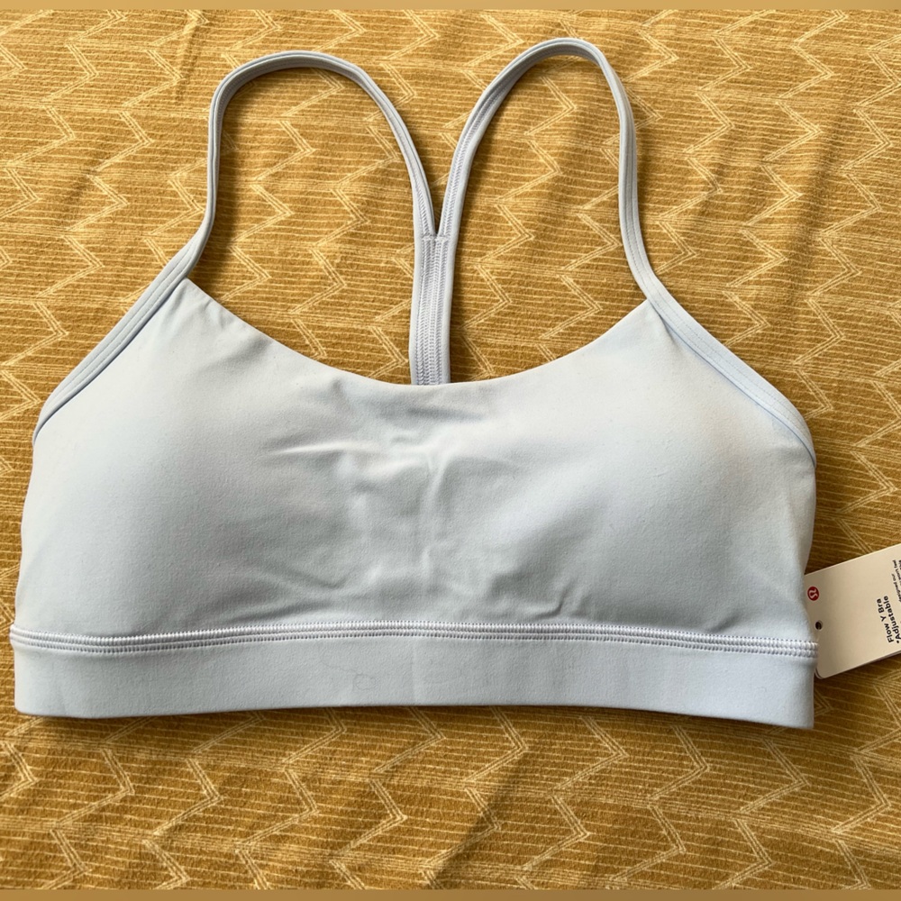 *NWT* Lululemon Flow Y Bra (adjustable), sz 8